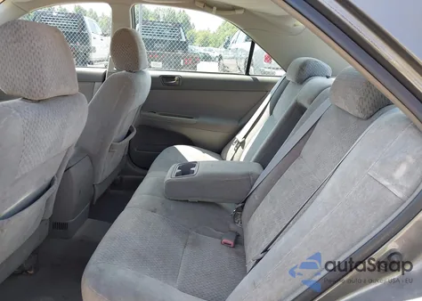 2004 Toyota Camry Le from USA, damaged, VIN 4T1BE32K44U848967